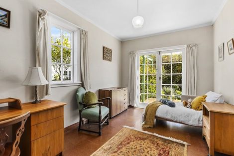 Photo of property in 15 Streatlam Crescent, Strathmore Park, Wellington, 6022