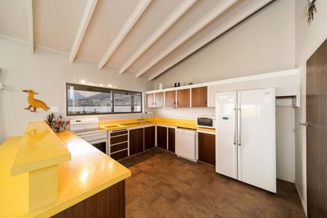 Photo of property in 18 Poplar Drive, Kelvin Heights, Queenstown, 9300