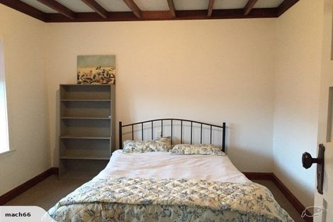 Photo of property in 917 Heretaunga Street East, Parkvale, Hastings, 4122