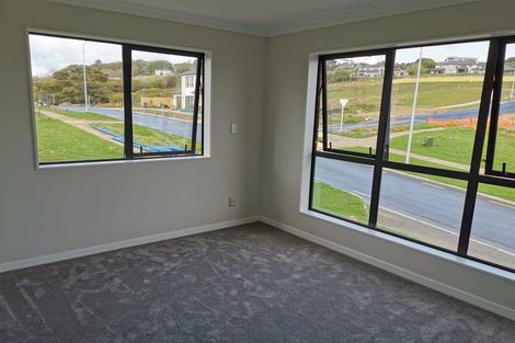 Photo of property in 20 Lime Hill Rise, Flat Bush, Auckland, 2019