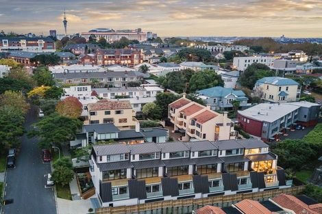 Photo of property in 14d Sarawia Street, Newmarket, Auckland, 1052