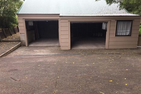 Photo of property in 24 Kereru Street, Henderson, Auckland, 0612