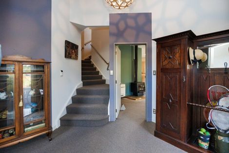 Photo of property in 45 Waicola Drive, Fitzherbert, Palmerston North, 4471