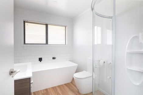 Photo of property in 12 Schooner Drive, Whitby, Porirua, 5024