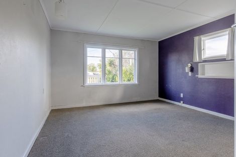 Photo of property in 12 Woburn Street, Waipukurau, 4200
