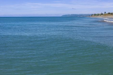 Photo of property in 195 Pukehina Parade, Pukehina, Te Puke, 3189