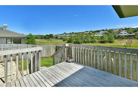 Photo of property in 62 Donald Street, Stanmore Bay, Whangaparaoa, 0932