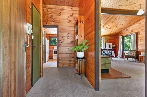 Photo of property in 277 North Manakau Road, Manakau, Levin, 5573