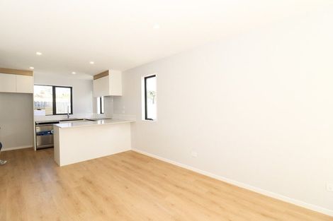 Photo of property in 4e Blue Gum Rise, Sunnyhills, Auckland, 2010