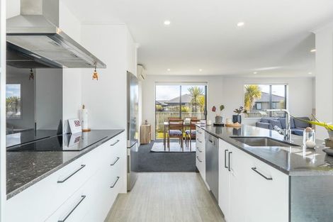 Photo of property in 59 Dunkeld Drive, Papamoa, 3118