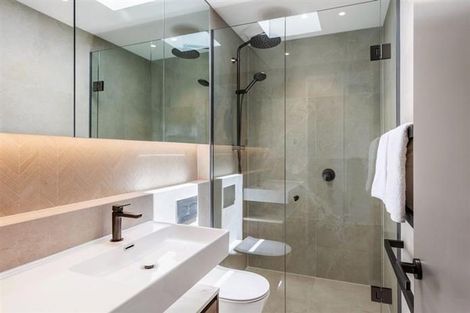 Photo of property in 4/32 Dudley Road, Mission Bay, Auckland, 1071