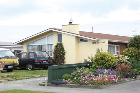 Photo of property in 17 Scotswood Place, Rangiora, 7400