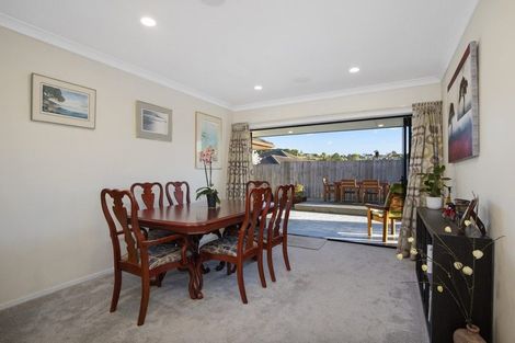 Photo of property in 13 Avonbrook Lane, Pukekohe, 2120