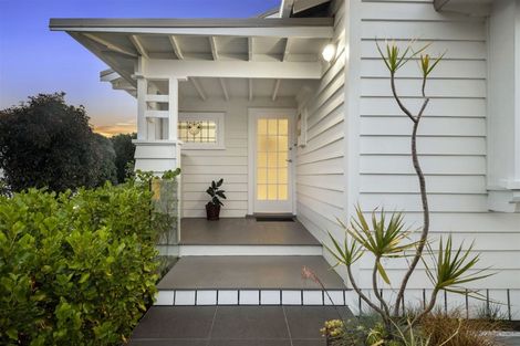 Photo of property in 69 Pine Street, Mount Eden, Auckland, 1041