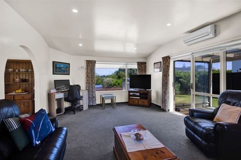 Photo of property in 70 Doone Street, Lynmouth, New Plymouth, 4310