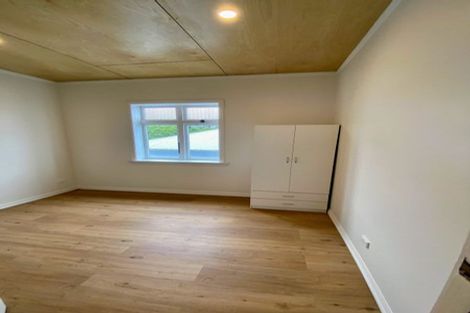 Photo of property in 9 Mckinley Crescent, Brooklyn, Wellington, 6021