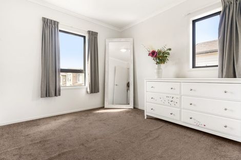 Photo of property in 14 Taiaapure Street, Weymouth, Auckland, 2103