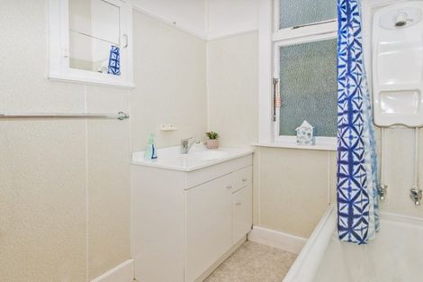 Photo of property in 88 High Street, Southbridge, 7602