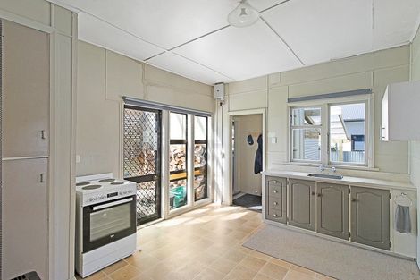 Photo of property in 11 Linklater Avenue, Foxton Beach, Foxton, 4815