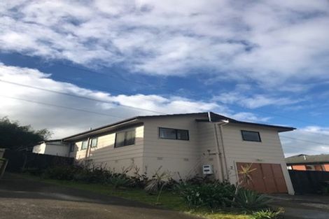 Photo of property in 7 Frosses Place, Massey, Auckland, 0614