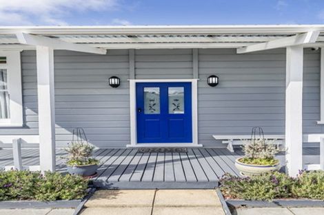 Photo of property in 31 Kapiti Crescent, Titahi Bay, Porirua, 5022