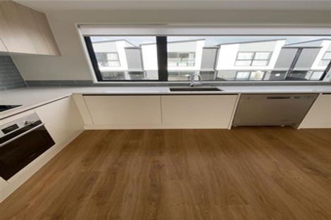 Photo of property in 33 Hinonga Loop, Silverdale, 0932