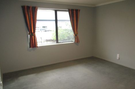 Photo of property in 96 Rototuna Road, Rototuna, Hamilton, 3210