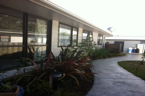 Photo of property in 36a Medina Crescent, Parklands, Christchurch, 8083