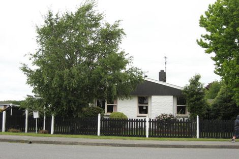 Photo of property in 233 Northbrook Road, Rangiora, 7400