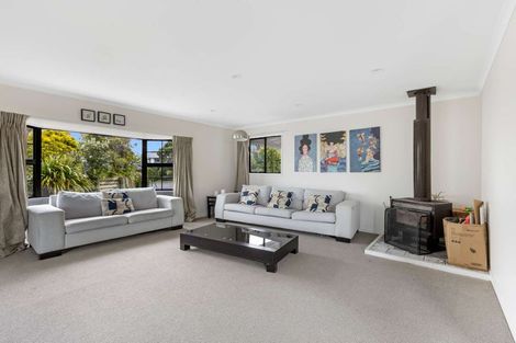Photo of property in 12 Ash Place, Whalers Gate, New Plymouth, 4310