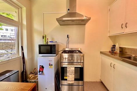 Photo of property in 1/29 Clifton Terrace, Kelburn, Wellington, 6012