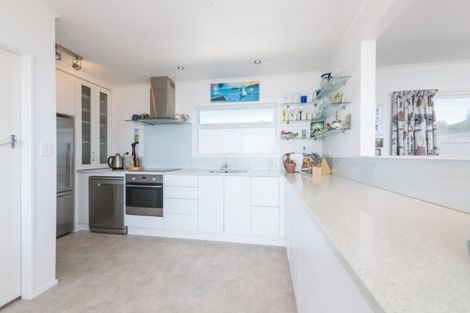 Photo of property in 9 Tait Street, Ruby Bay, Mapua, 7005