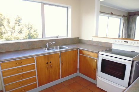 Photo of property in 14 Lone Tree Grove, Kelson, Lower Hutt, 5010