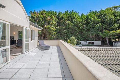 Photo of property in Lochlands, 377 Grays Road, Pauatahanui, Porirua, 5381