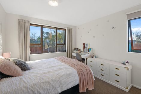 Photo of property in 30 Auburn Avenue, Upper Riccarton, Christchurch, 8041