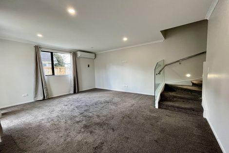 Photo of property in 6a Martin Road, Manurewa, Auckland, 2102