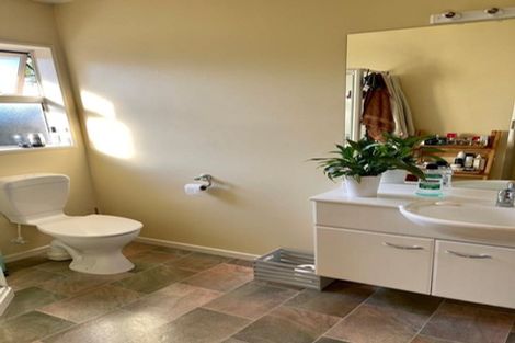 Photo of property in 21 Sutton Place, Dallington, Christchurch, 8061