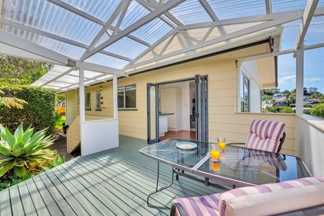 Photo of property in 50 Awaruku Road, Torbay, Auckland, 0630