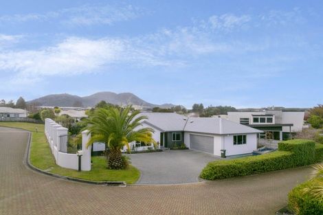 Photo of property in 53 Puriri Street, Hilltop, Taupo, 3330