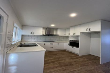 Photo of property in 2/12 Nile Road, Milford, Auckland, 0620