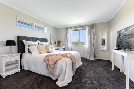 Photo of property in 6 Bentley Rise, Flagstaff, Hamilton, 3210