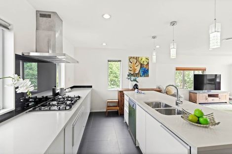 Photo of property in 22a Morton Avenue, Forrest Hill, Auckland, 0620