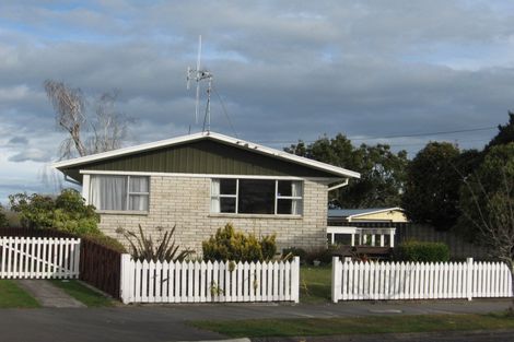 Photo of property in 55 Northolt Road, Fairview Downs, Hamilton, 3214