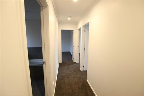 Photo of property in 34 Regis Park Drive, Pukekohe, 2120