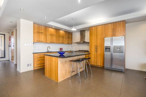 Photo of property in 10a/2 Saint Martins Lane, Grafton, Auckland, 1010