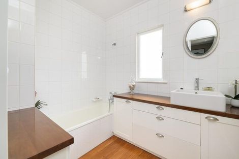 Photo of property in 48 Fraser Street, Tauranga South, Tauranga, 3112