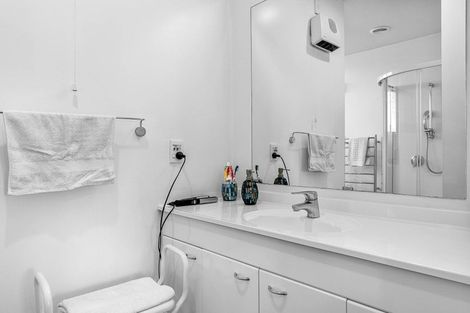 Photo of property in 76 Trafalgar Street, St Albans, Christchurch, 8014