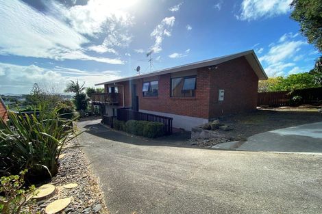 Photo of property in 40 Whangaparaoa Road, Red Beach, 0932