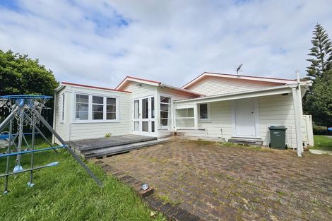 Photo of property in 35 Awatea Street, Ranui, Porirua, 5024