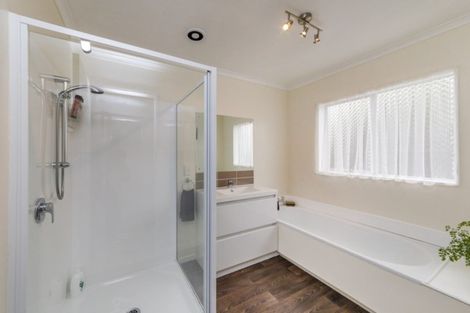 Photo of property in 14a Cecil Place, Cloverlea, Palmerston North, 4412